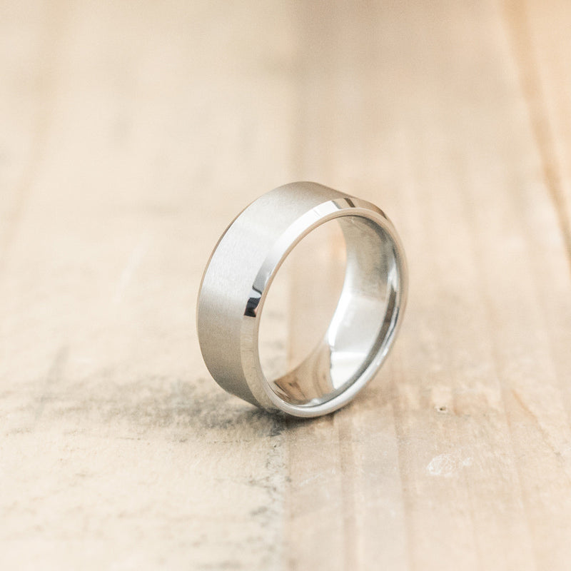 8mm Tungsten Carbide Satin Beveled Ring