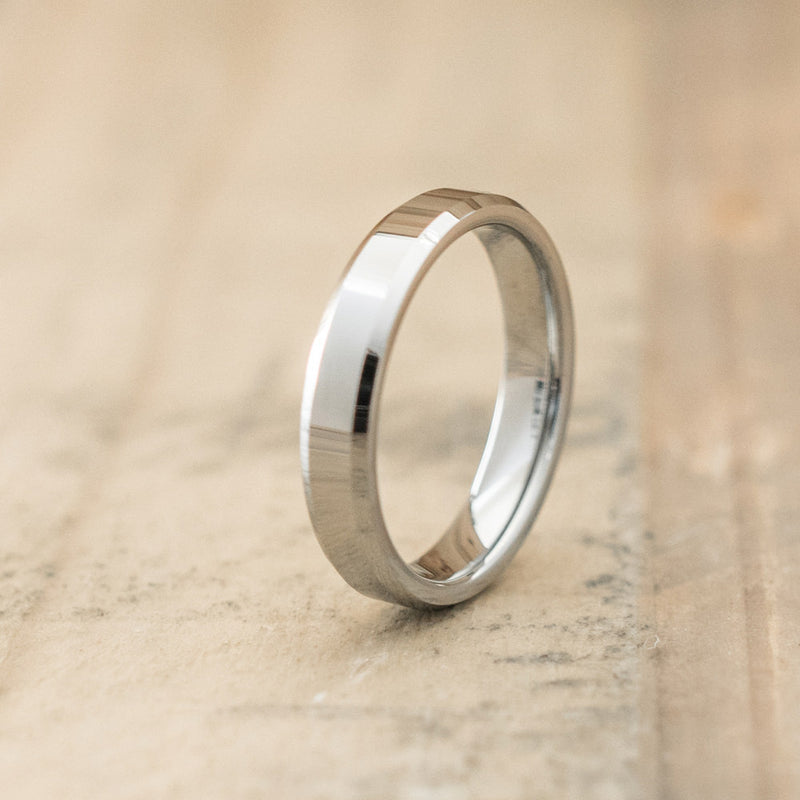 4mm Tungsten Carbide Beveled Ring